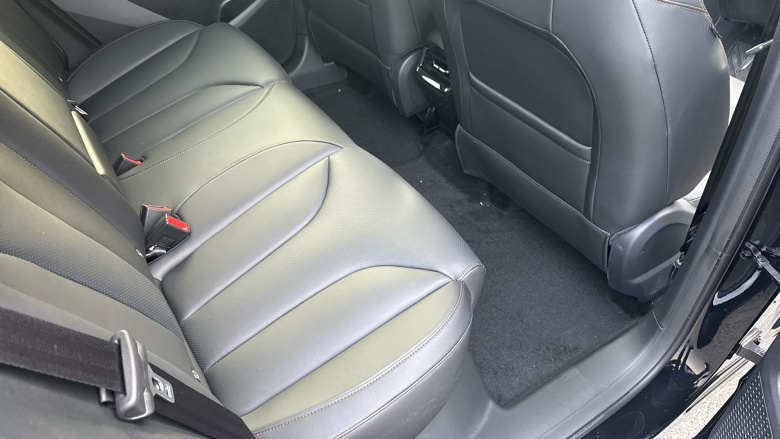 MG HS 1.5 T-GDI Trophy 5dr DCT Petrol Hatchback